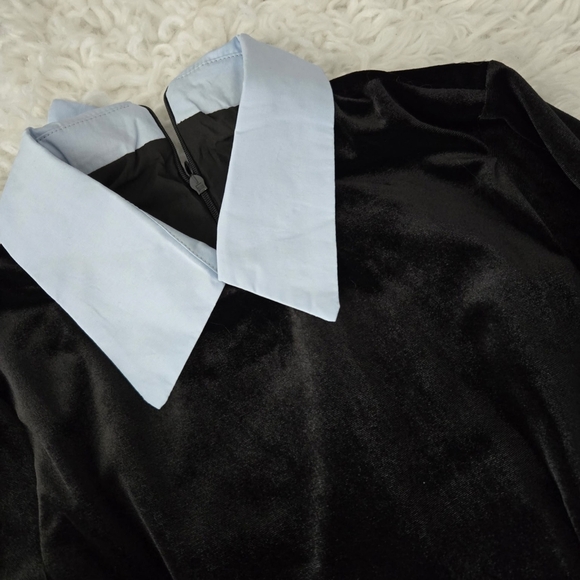 Double M Long Sleeve Collared Velvet Dress. Size Medium. New. - Picture 2 of 6